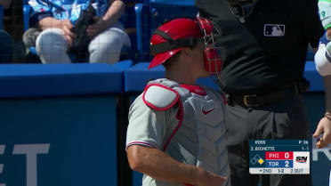 Phillies challenge pitch, call is overturned