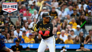 Field View: Esmerlyn Valdez' two-run home run
