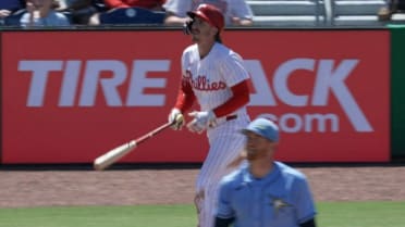 Bryson Stott's two-run homer