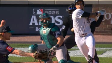 Sencillo impulsor de Javier Báez