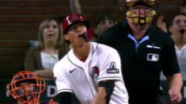 José Fernández pega 2 jonrones en debut 