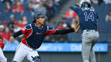 Guardians catch Chandler Simpson in rundown