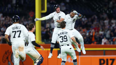 Malloy deja en el terreno a Boston con sencillo productor