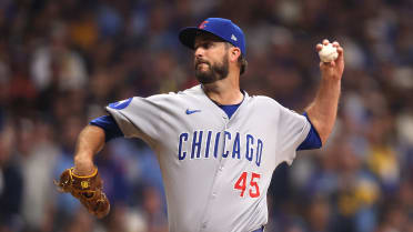 Drew Pomeranz freezes Jackson Chourio