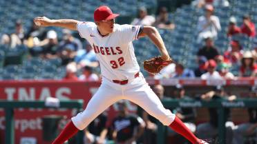 Ryan Johnson strikes out Josh Bell