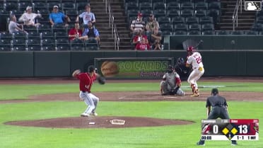 Jesús Báez homers (24) on a fly ball to left field. Tai Peete scores. Rainiel Rodriguez scores.