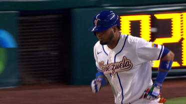 Luis Arraez's RBI walk