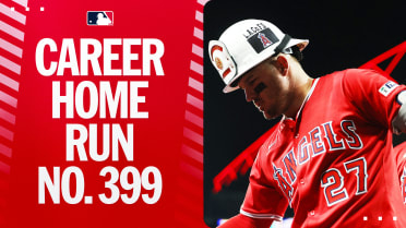 Mike Trout's 399th career home run (21)