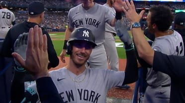 Cody Bellinger's 10th homer of the season