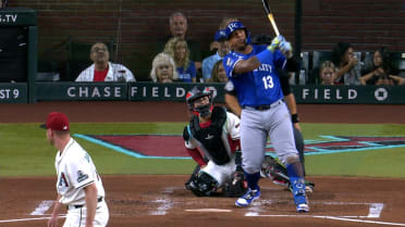 Salvador Perez's solo home run (10)