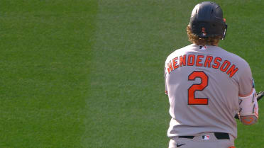 Gunnar Henderson pega doble productor