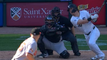Chase Meidroth extends hitting streak to 13 games
