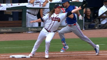 Bravos completan doble play tras revisión