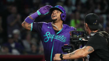 Ketel Marte's solo home run (12)