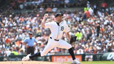 Jack Flaherty fans Randy Arozarena