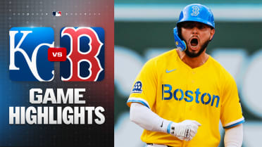 Abreu, Suarez lead Red Sox to a 5-1 win