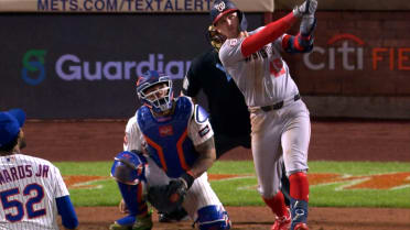 Curtis Mead's solo home run (4)