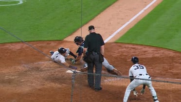 Aaron Judge's walk-off sac fly confirmed after review