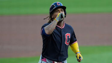 José Ramírez's solo home run (2)