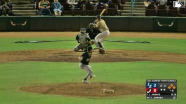 Ty Harvey singles on a line drive to center fielder Yorger Bautista. Elliot Lascelles scores. Jose Verdugo scores. Jorge Quintana to 3rd.