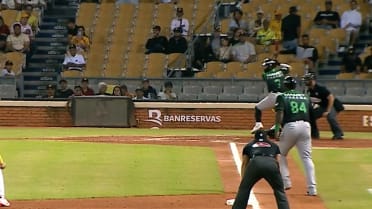 Euribiel Ángeles trae 2 con doble