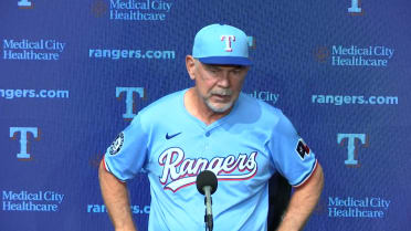 Bruce Bochy talks loss, offensive struggles and more