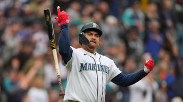 Josh Naylor pega dos jonrones vs. Astros