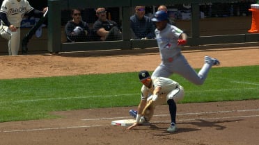 Jesús Sánchez is called out after Twins' challenge