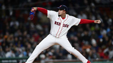 Eduardo Rivera logra su primer ponche en MLB