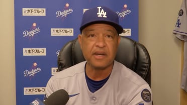 Dave Roberts discusses offense, Muncy in win