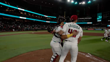 Jonathan Loáisiga seals the D-backs win