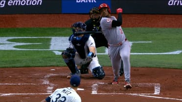 Hayes and Myers go back-to-back in the 2nd