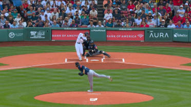 Bryce Miller strikes out Roman Anthony