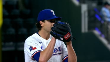 deGrom propina 10 ponches