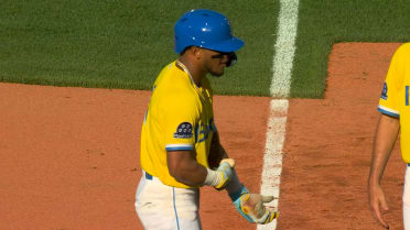 Ceddanne Rafaela's go-ahead two-run single