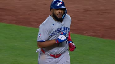 Vladimir Guerrero Jr. pega fly de sacrificio