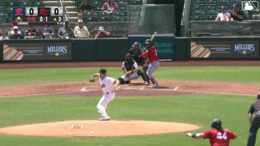 Michael Arroyo singles on a ground ball to right fielder Scott Bandura. Willie MacIver scores.