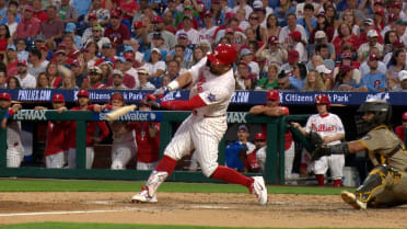 Kyle Schwarber pega jonrón solitario (23)
