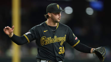 Paul Skenes polishes off eight scoreless with K