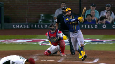 Jackson Chourio crushes a double