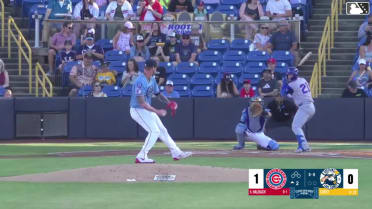Logan Poteet homers (3) on a fly ball to left field