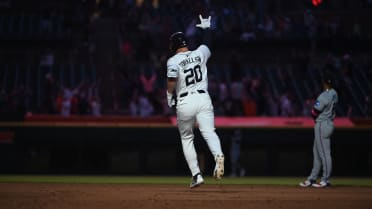 Spencer Torkelson's go-ahead two-run home run (2)