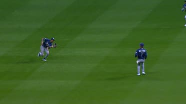 Chandler Simpson's sliding catch