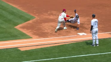 Anthony Volpe safe at first after avoiding tag