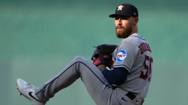 Mike Burrows strikes out Vinnie Pasquantino