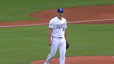 Seth Lugo strikes out Yandy Díaz