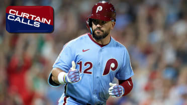 Kyle Schwarber hits FOUR HOME RUNS in historic night!