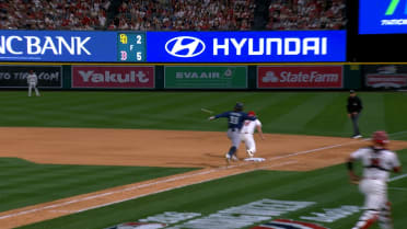 Brendan Donovan leaves game with apparent leg injury