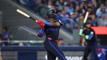 Jesús Sánchez's solo home run (3)