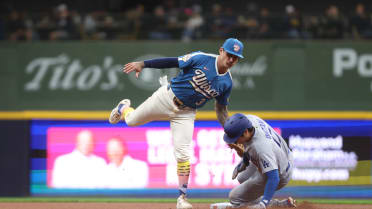 Contreras nabs Ohtani stealing after review